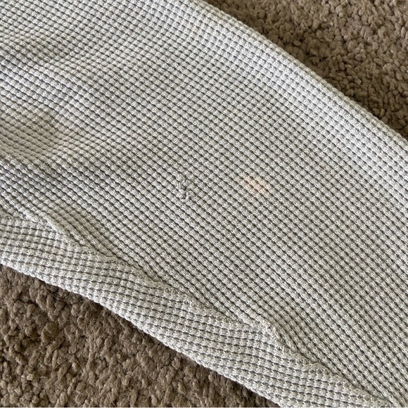 Eddie Bauer Waffle Cotton Button Up - Picture 10 of 10